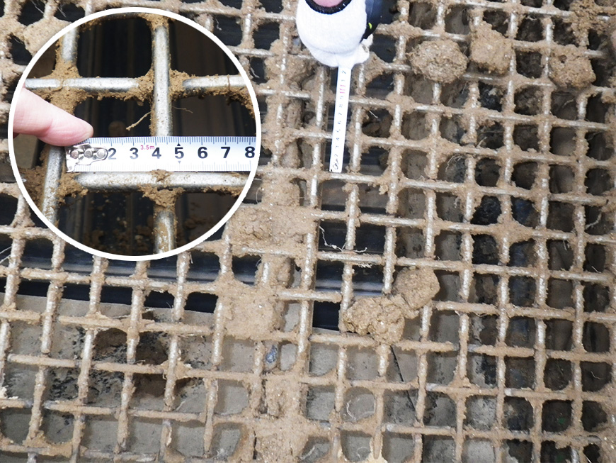 石坂山の客土は20ミリ以下のふるいにかけて選別します